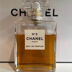 CHANEL N°5 Eau de Parfum Spray - 3.4 FL. OZ/ 100ml